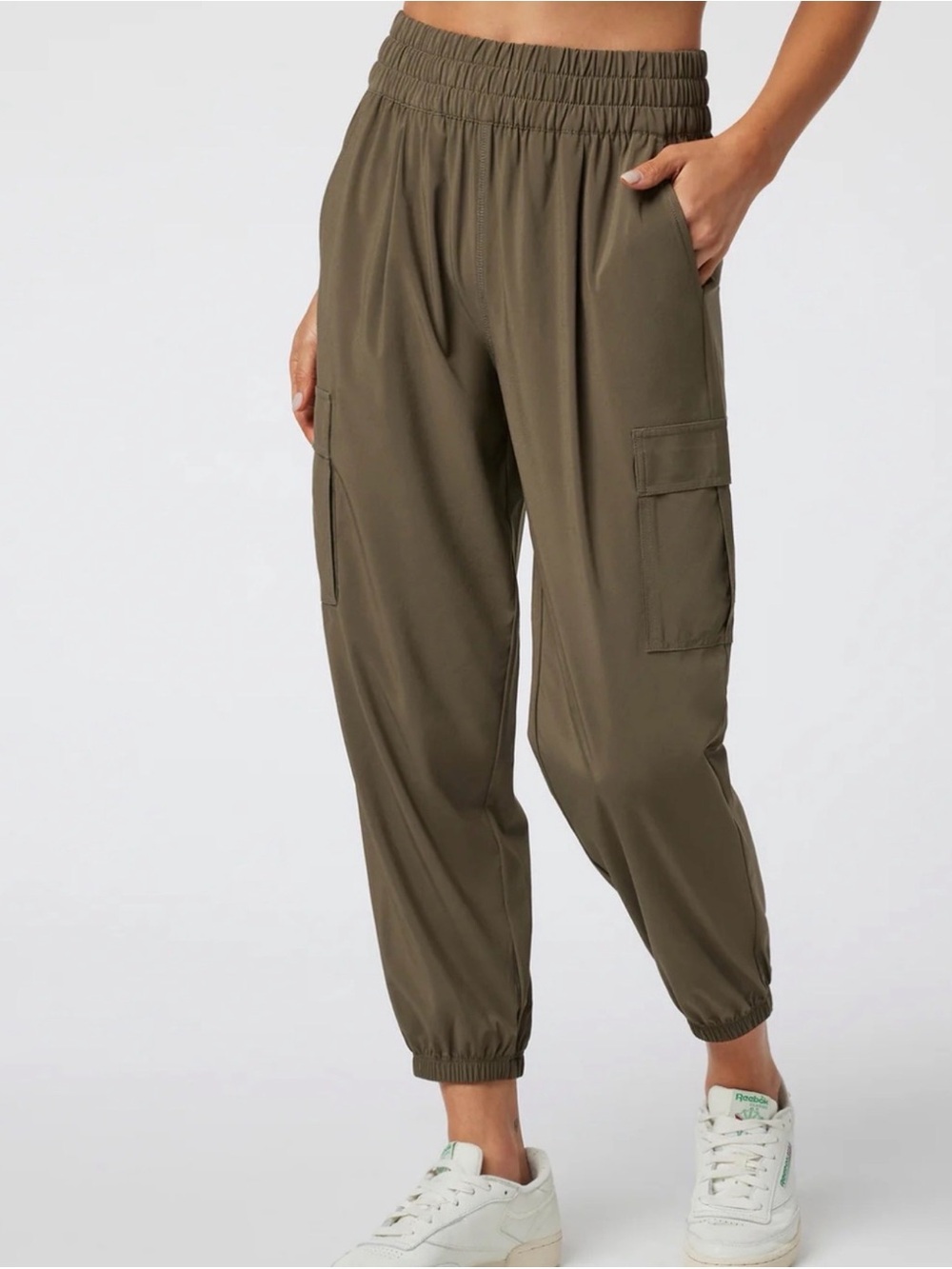 Vuori villa joggers dark oregano small